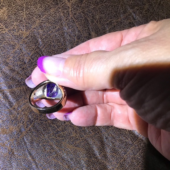 Ring - Picture 5 of 7